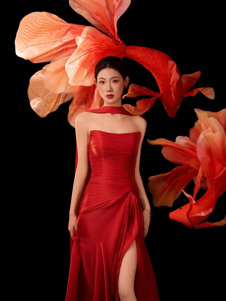 2026 New Year Red Lucky Carp C - огляд і ціна Ethnic Fashion Shoot